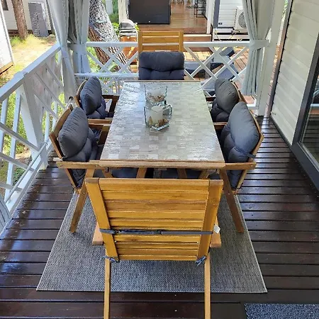 Mobilheim Andrea Wunderschoene Direkt Am Jezera