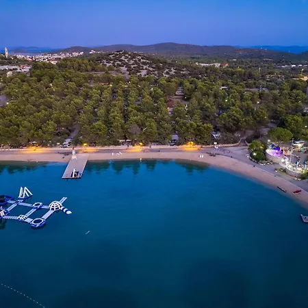 Mobilheim Andrea Wunderschoene Direkt Am * Jezera