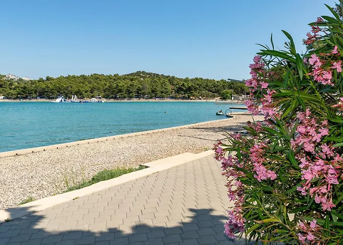 Mobilheim Andrea Wunderschoene Direkt Am * يزيرا